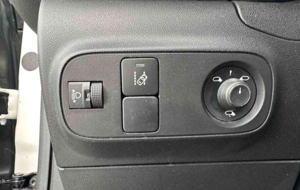 citroen-c3-ste-1-2-puretech-82ch-s-s-feel-nav-e6-d - 888254713