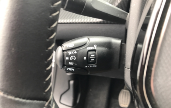 peugeot-2008-1-2-puretech-100ch-s-s-active-pack - 888444713