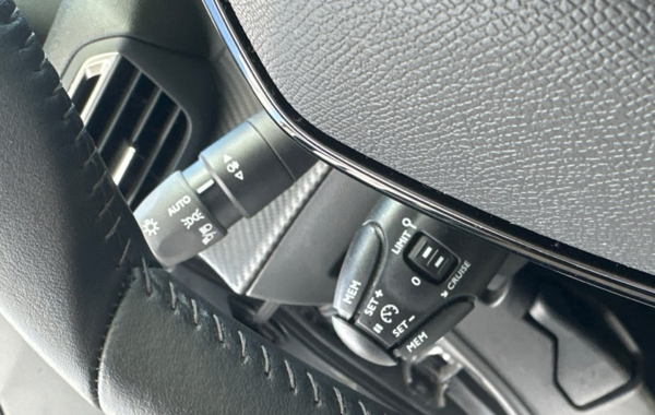 peugeot-2008-1-2-puretech-100ch-s-s-active-pack - 888454713