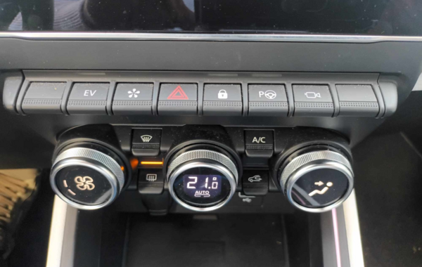 renault-clio-v-1-6-e-tech-140ch-premiere-edition - 888504713