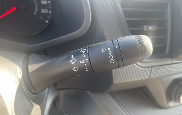 renault-trafic-iii-fg-l1h1-2t8-2-0-blue-dci-130ch-advance-24 - 888774713