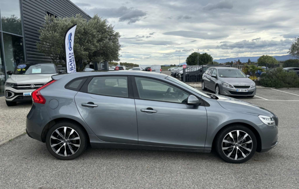 volvo-v40-d2-adblue-120ch-signature-edition-geartronic - 890024713