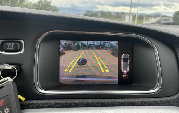 volvo-v40-d2-adblue-120ch-signature-edition-geartronic - 890024713