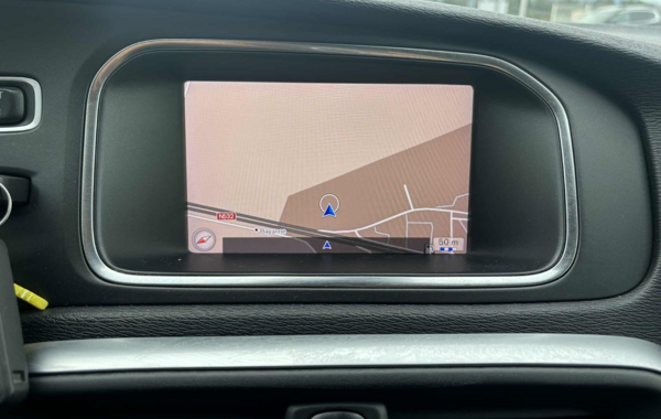 volvo-v40-d2-adblue-120ch-signature-edition-geartronic - 890024713