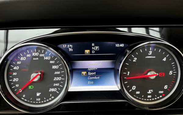 mercedes-classe-e-cabriolet-220-d-194ch-amg-line-9g-tronic - 890324713