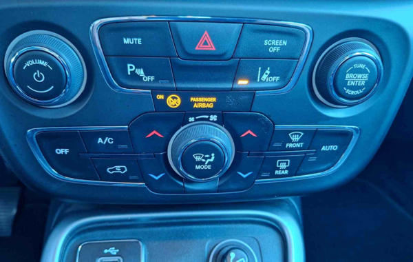 jeep-compass-1-6-multijet-ii-120ch-longitude-business-4x2-117g - 890494713