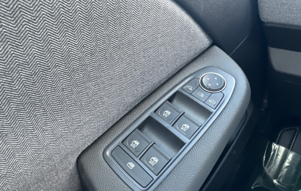 renault-clio-v-1-0-tce-90ch-techno-25 - 890944713