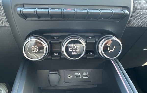 renault-clio-v-1-0-tce-90ch-techno-25 - 890944713