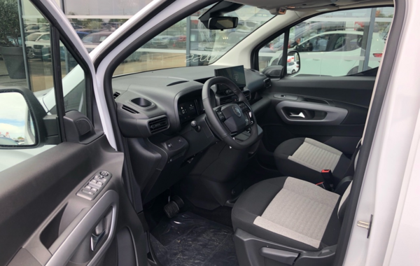 citroen-berlingo-taille-m-1-5-bluehdi-130ch-s-s-max-eat8-5-places - 891664713