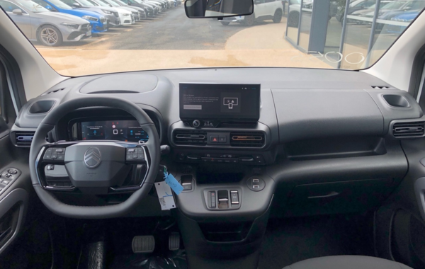 citroen-berlingo-taille-m-1-5-bluehdi-130ch-s-s-max-eat8-5-places - 891664713