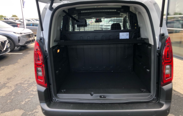 citroen-berlingo-taille-m-1-5-bluehdi-130ch-s-s-max-eat8-5-places - 891664713