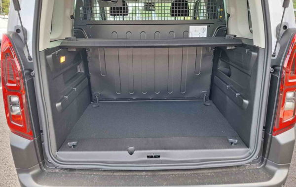 citroen-berlingo-taille-m-1-5-bluehdi-130ch-s-s-max-eat8-5-places - 891814713