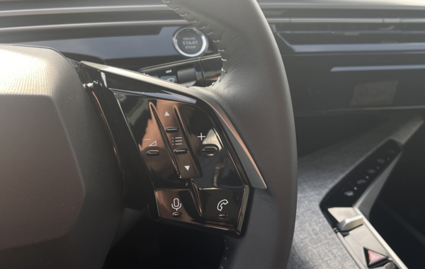 peugeot-3008-1-2-hybrid-145ch-allure-e-dcs6 - 891954713