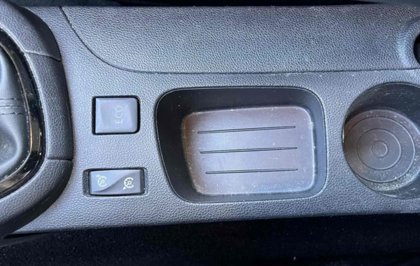 renault-clio-iv-0-9-tce-90ch-energy-limited-5p-euro6c - 893084713