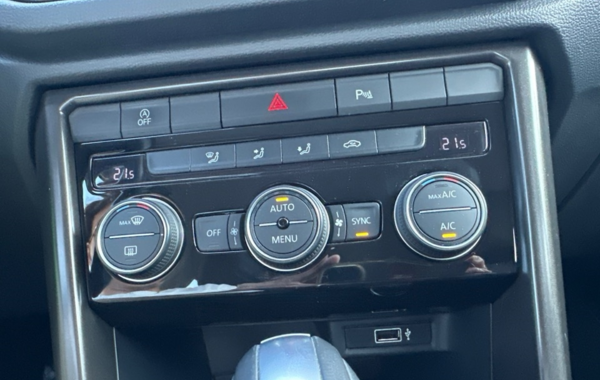 volkswagen-t-roc-2-0-tdi-150ch-lounge-business-dsg7-euro6d-t - 893134713