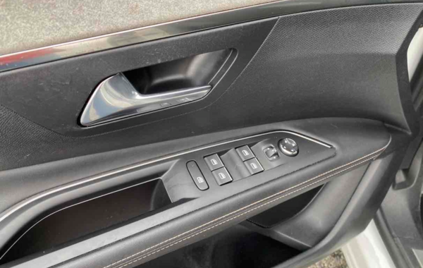 peugeot-3008-1-2-puretech-130ch-s-s-gt-eat8 - 893214713