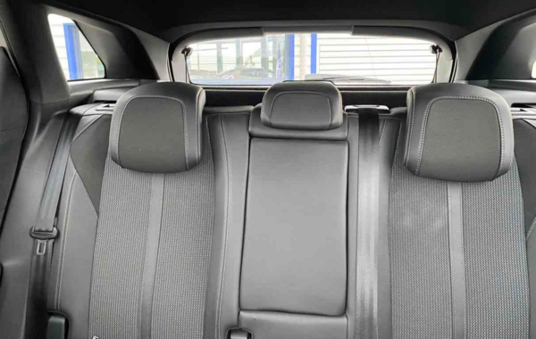 peugeot-3008-1-2-puretech-130ch-s-s-gt-eat8 - 893214713