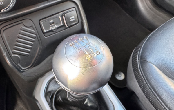 jeep-renegade-1-4-multiair-s-s-140ch-limited - 893444713