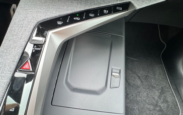 peugeot-3008-1-2-hybrid-145ch-gt-e-dcs6 - 893514713