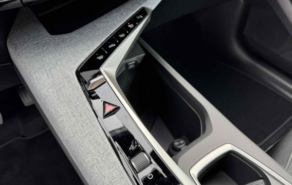 peugeot-3008-1-2-hybrid-145ch-allure-e-dcs6 - 893604713