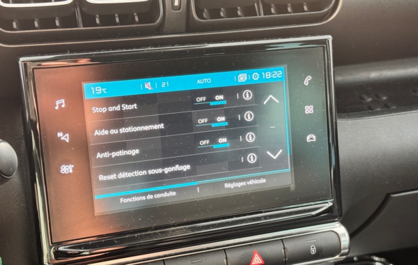 citroen-c3-aircross-bluehdi-120ch-s-s-shine-business-eat6-e6-d-temp - 894054713
