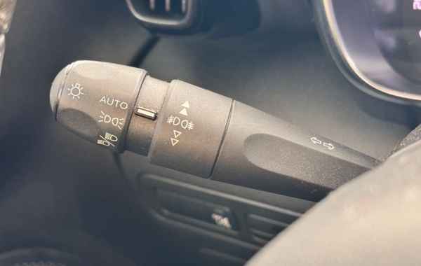 citroen-c3-aircross-bluehdi-120ch-s-s-shine-business-eat6-e6-d-temp - 894054713