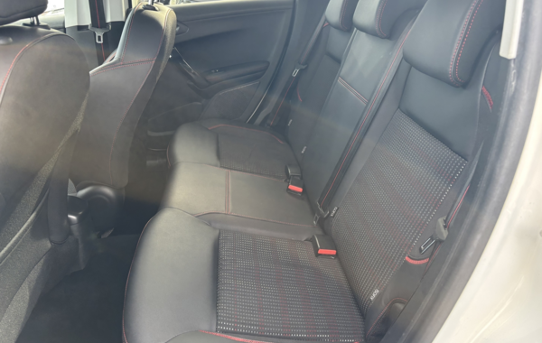 peugeot-208-1-2-puretech-110ch-gt-line-s-s-5p - 894214713