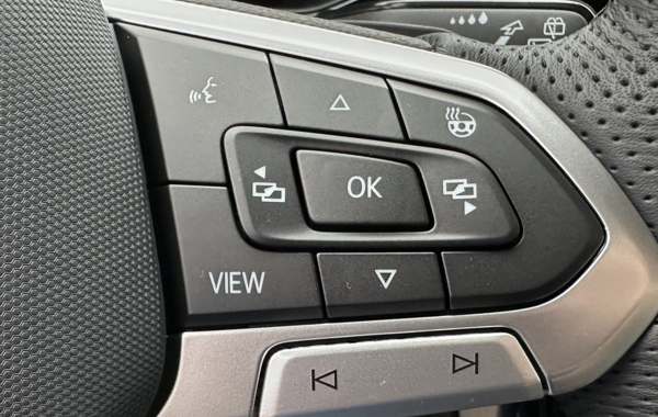 volkswagen-t-roc-2-0-tdi-150ch-r-line-dsg7 - 894584713