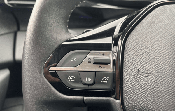 peugeot-408-phev-180ch-allure-pack-e-eat8 - 894844713