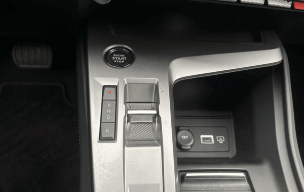 peugeot-408-phev-180ch-allure-pack-e-eat8 - 894844713