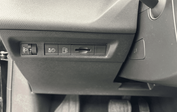 peugeot-408-phev-180ch-allure-pack-e-eat8 - 894844713