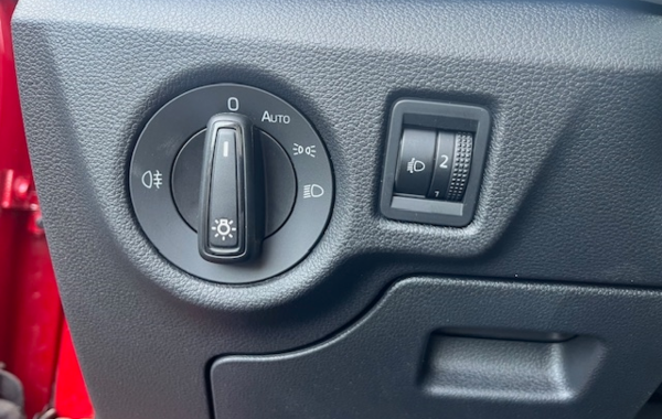 skoda-kamiq-1-0-tsi-evo-110ch-ambition - 894914713