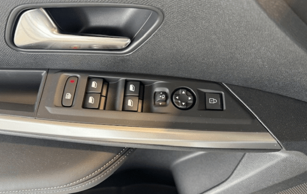 peugeot-3008-1-2-hybrid-145ch-allure-e-dcs6 - 895094713