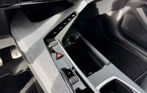 peugeot-3008-1-2-hybrid-145ch-gt-e-dcs6 - 895394713