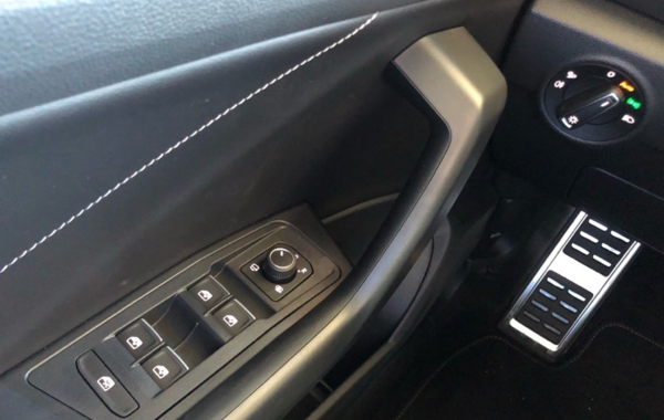 volkswagen-t-roc-2-0-tdi-150ch-r-line-dsg7 - 895764713