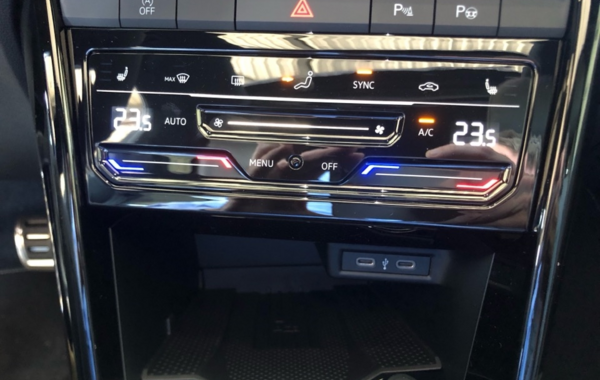 volkswagen-t-roc-2-0-tdi-150ch-r-line-dsg7 - 895764713