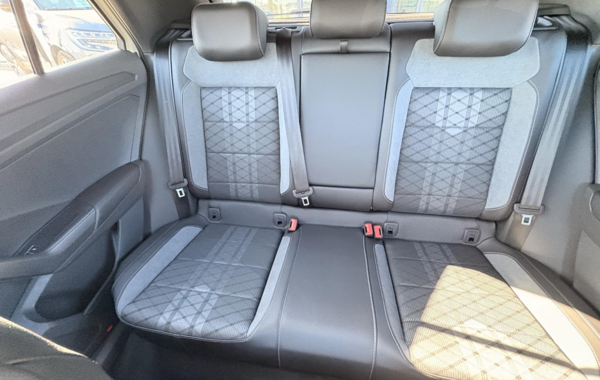 volkswagen-t-roc-2-0-tdi-150ch-r-line-dsg7 - 895814713