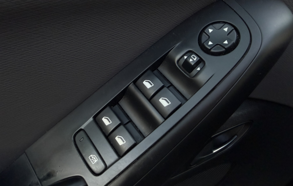 citroen-c4-spacetourer-bluehdi-130ch-s-s-feel-eat8-e6-d-temp - 895924713