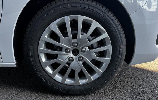 peugeot-expert-fg-xl-2-0-bluehdi-180ch-s-s-cabine-approfondie-fixe-eat8 - 896754713