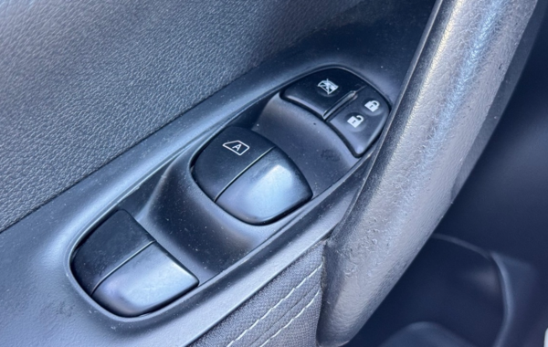 nissan-qashqai-1-5-dci-110ch-connect-edition - 897384713