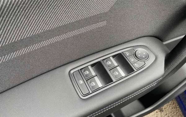 renault-captur-ii-1-8-e-tech-full-hybrid-160ch-esprit-alpine-25 - 897864713