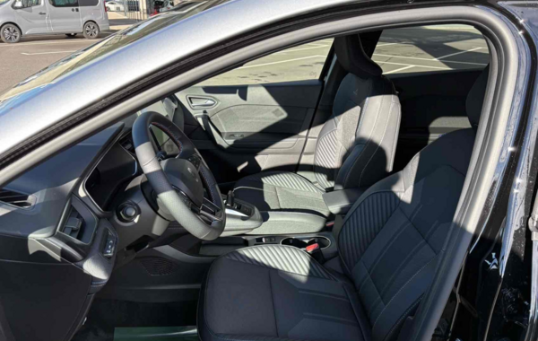 renault-captur-ii-1-8-e-tech-full-hybrid-160ch-esprit-alpine-25 - 897874713