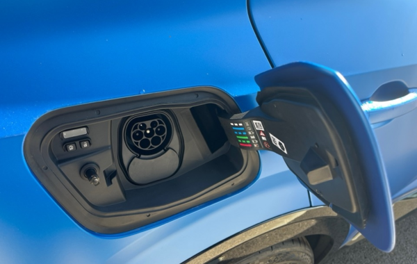 renault-rafale-1-2-e-tech-hyper-hybrid-300ch-atelier-alpine-4x4-25 - 898094713