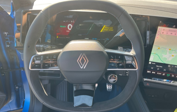 renault-rafale-1-2-e-tech-hyper-hybrid-300ch-atelier-alpine-4x4-25 - 898094713