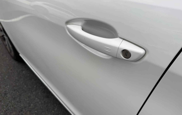 peugeot-308-1-2-puretech-130ch-e6-3-s-s-tech-edition-eat8 - 898104713