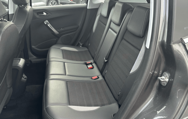 peugeot-2008-1-5-bluehdi-120ch-e6-c-allure-s-s-eat6 - 898554713