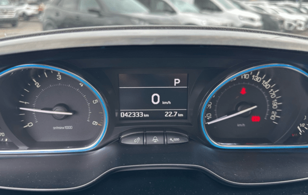 peugeot-2008-1-5-bluehdi-120ch-e6-c-allure-s-s-eat6 - 898554713