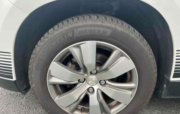 peugeot-2008-1-2-vti-allure - 898784713