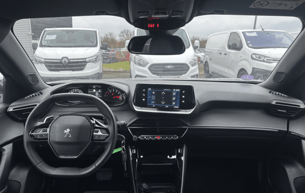 peugeot-2008-1-2-puretech-130ch-s-s-allure-eat8 - 898904713