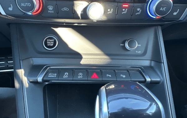 audi-q3-sportback-35-tdi-150ch-s-line-s-tronic-7 - 898934713